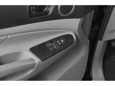 2015 Toyota Tacoma 4WD Access Cab V6 AT (Natl)