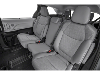 2025 Toyota Sienna LE 8-Passenger