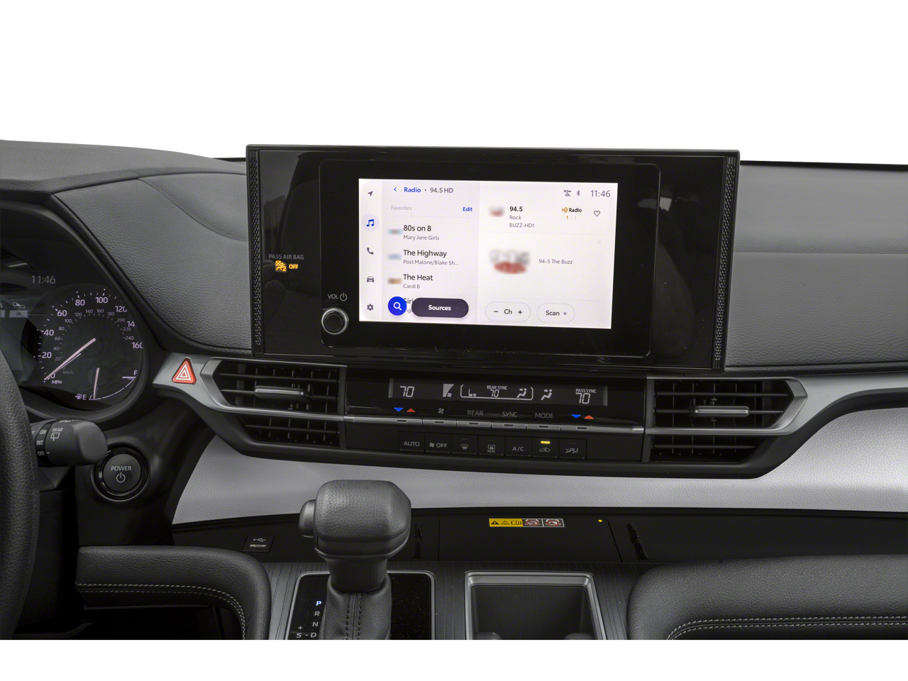 2026 Toyota Sienna LE 8-Passenger