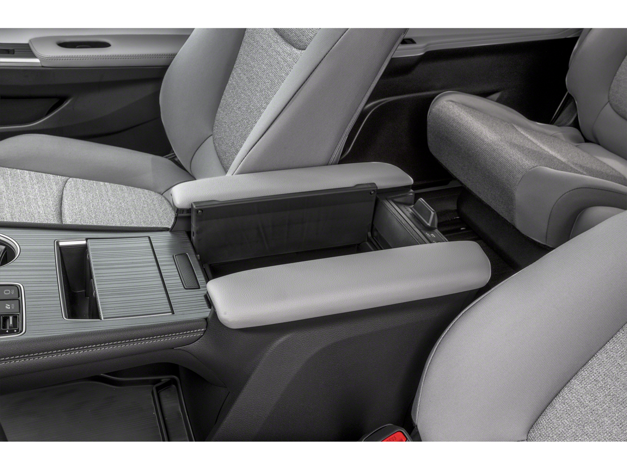 2026 Toyota Sienna LE 8-Passenger
