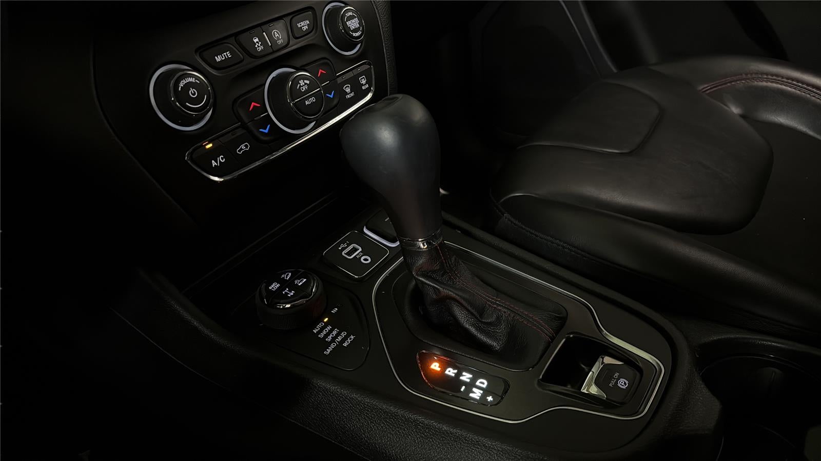 2021 Jeep Cherokee Trailhawk