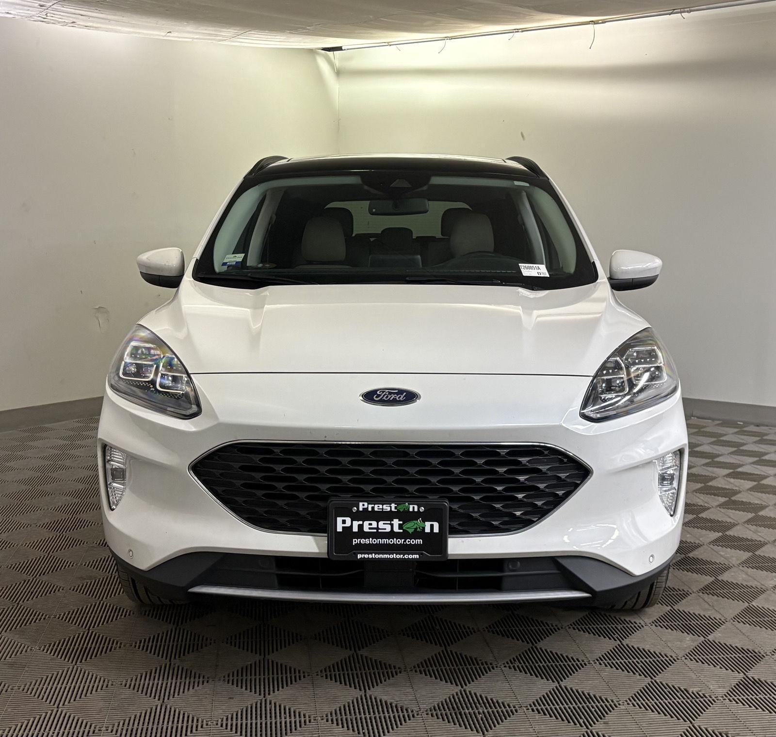 2022 Ford Escape Titanium