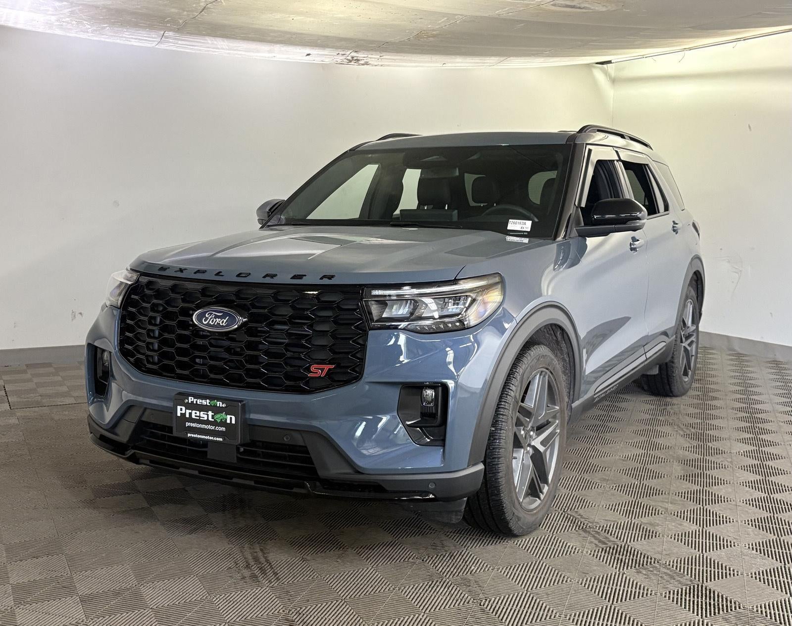 2025 Ford Explorer ST