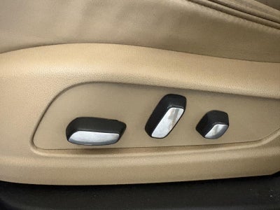 2022 Cadillac XT5 AWD Premium Luxury