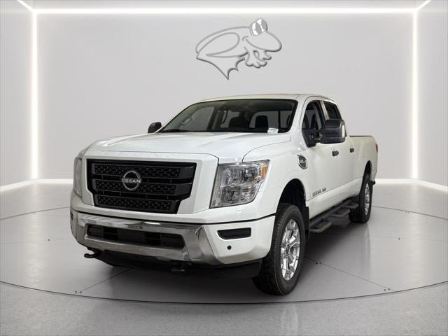 2024 Nissan Titan SV
