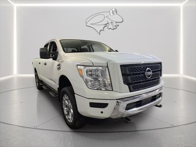 2024 Nissan Titan SV