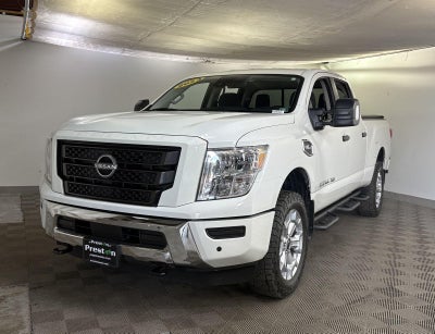 2023 Nissan Titan SV