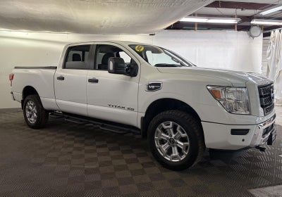 2023 Nissan Titan SV