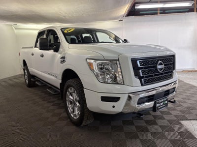 2023 Nissan Titan SV