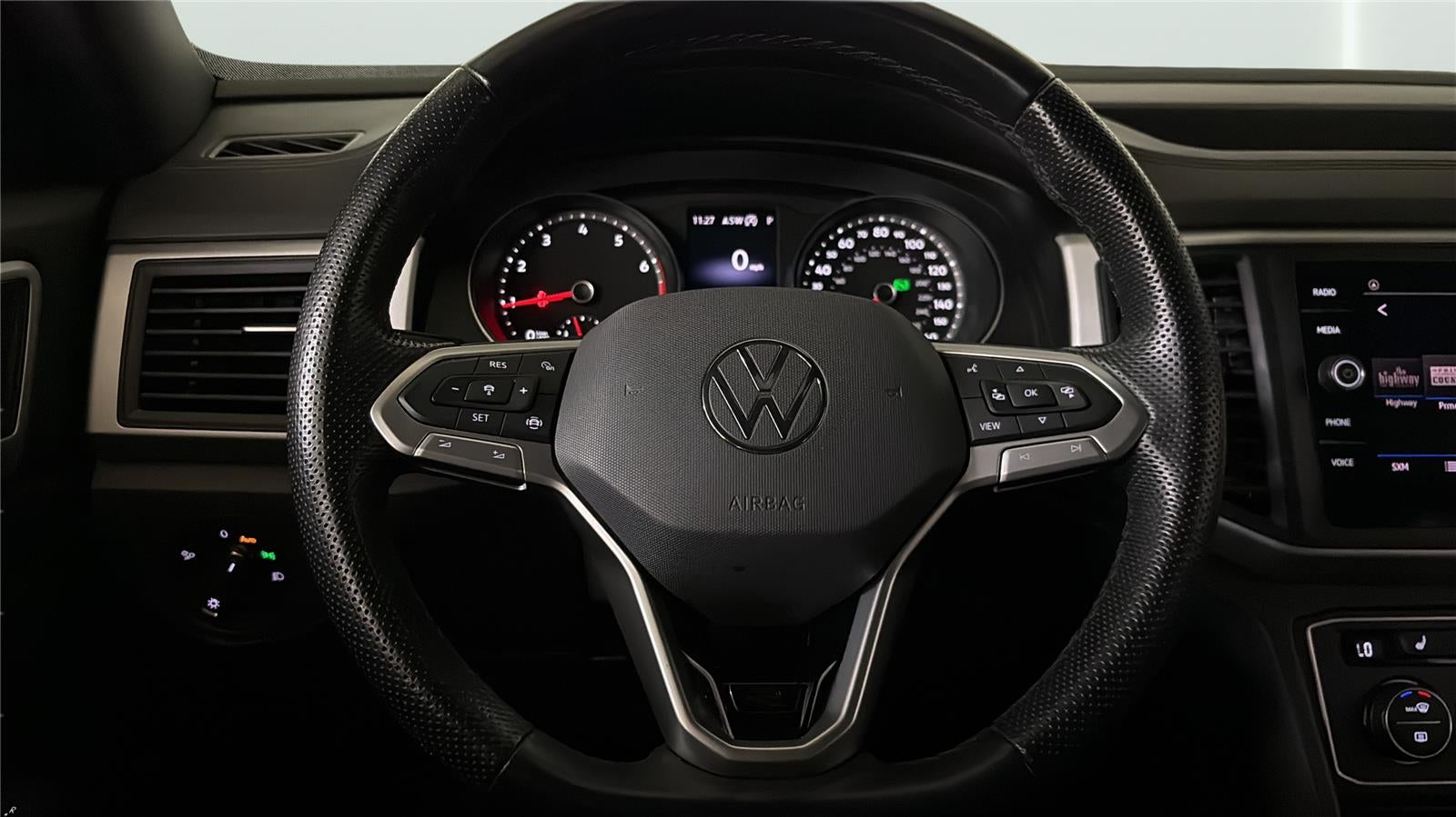 2021 Volkswagen Atlas Cross Sport 3.6L V6 SE w/Technology R-Line