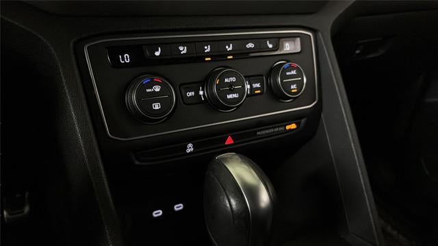 2021 Volkswagen Atlas Cross Sport 3.6L V6 SE w/Technology R-Line