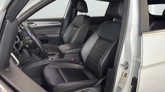 2021 Volkswagen Atlas Cross Sport 3.6L V6 SE w/Technology R-Line