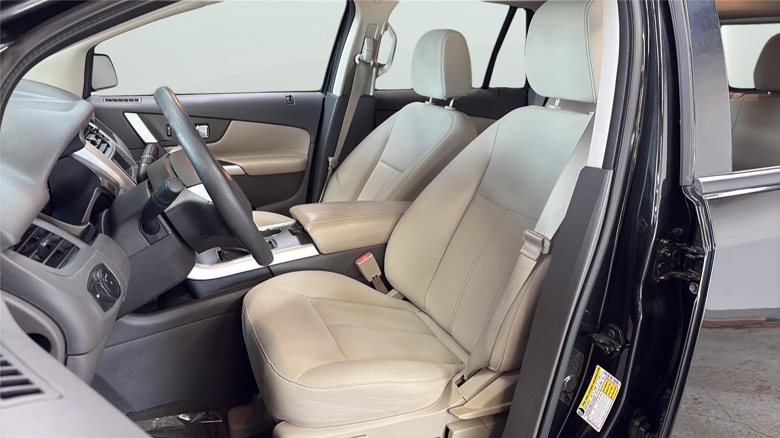 2013 Ford Edge SE