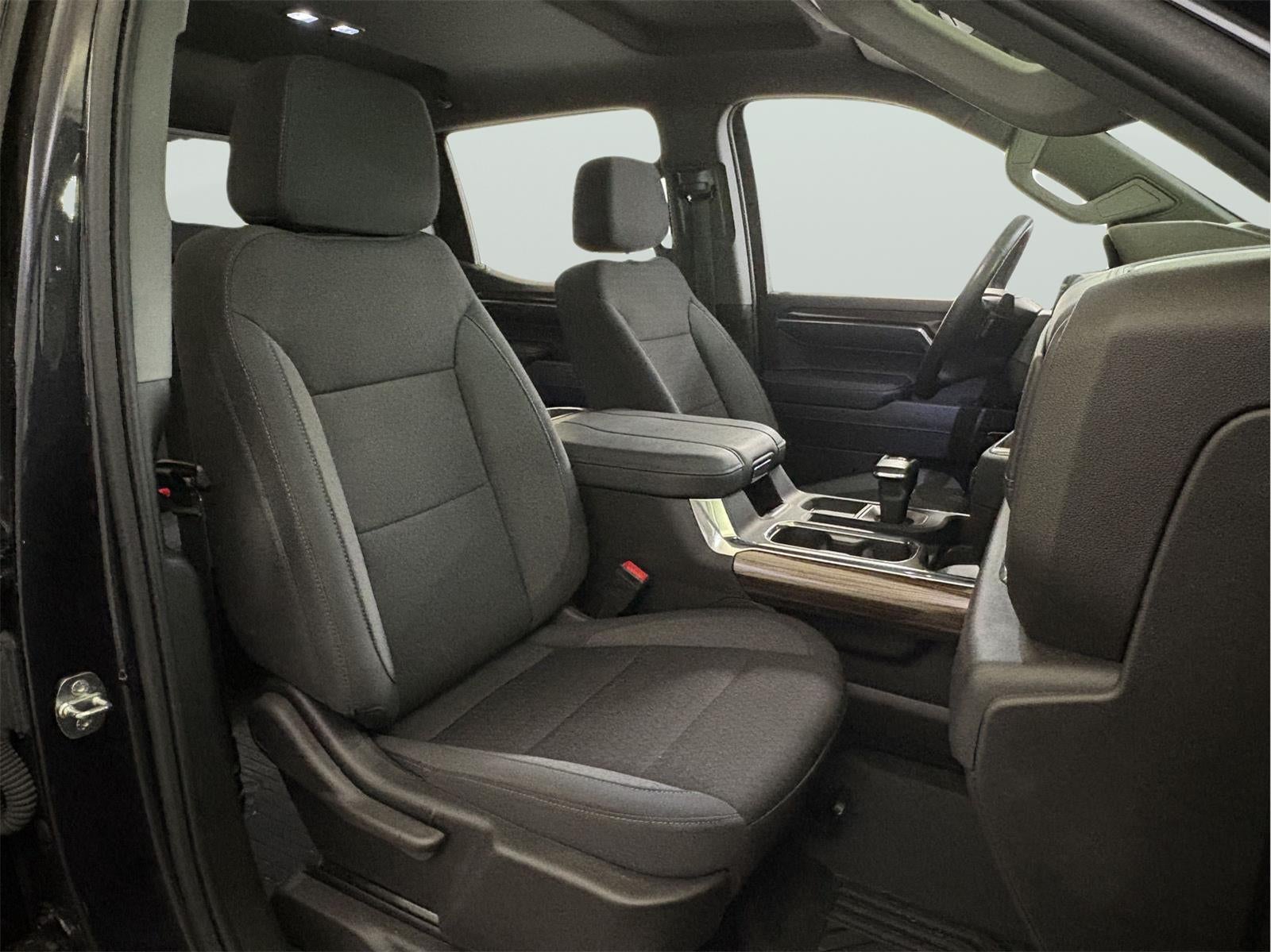 2024 Chevrolet Silverado RST