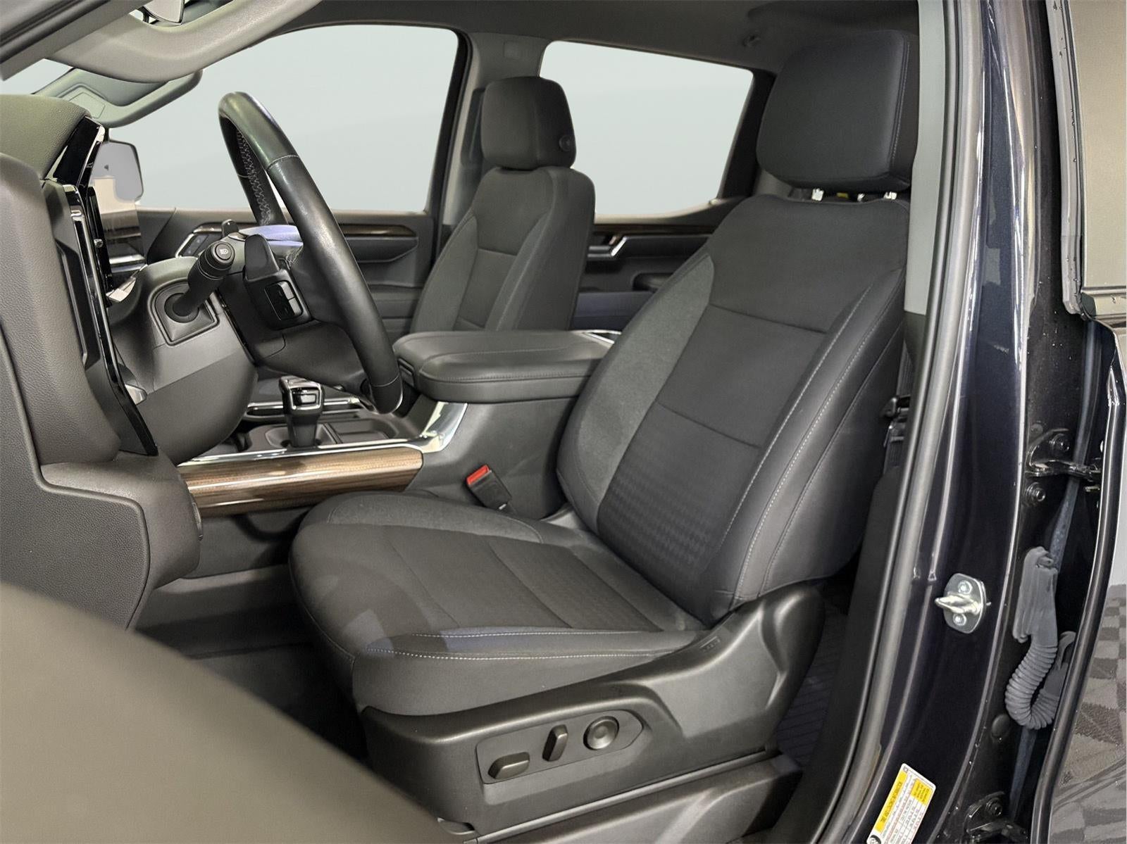 2024 Chevrolet Silverado RST