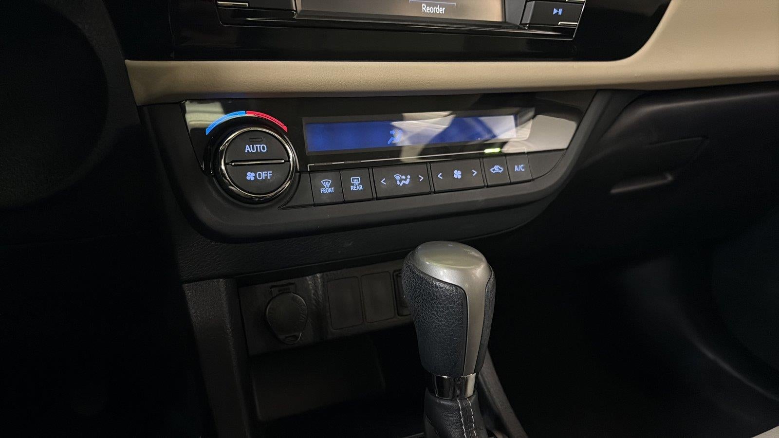 2016 Toyota Corolla LE Plus