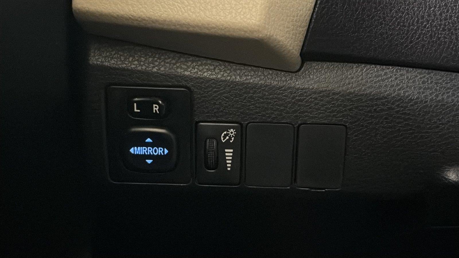 2016 Toyota Corolla LE Plus