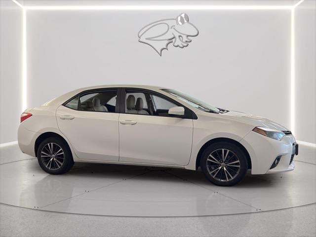 2016 Toyota Corolla LE Plus
