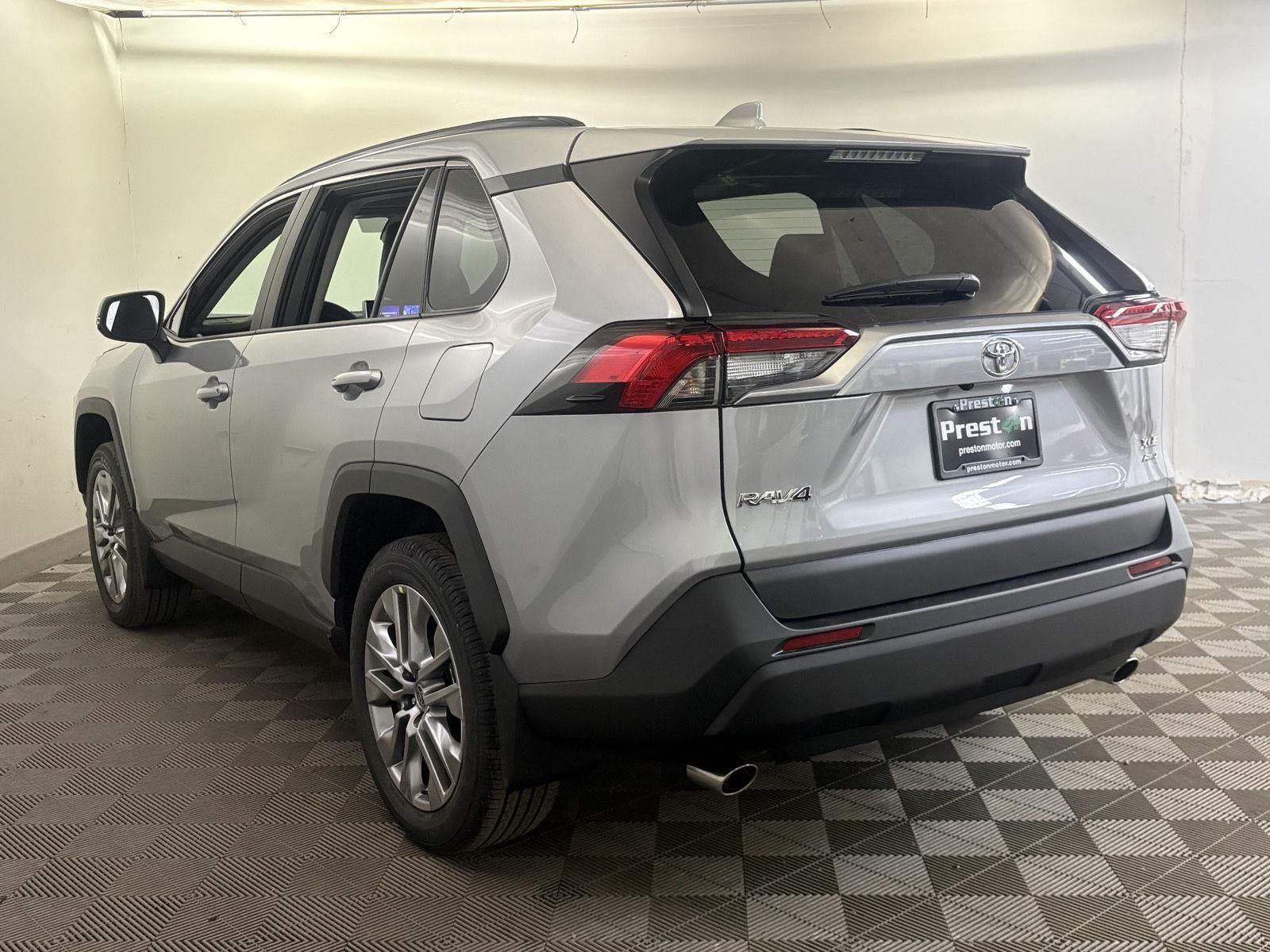 2025 Toyota RAV4 XLE Premium