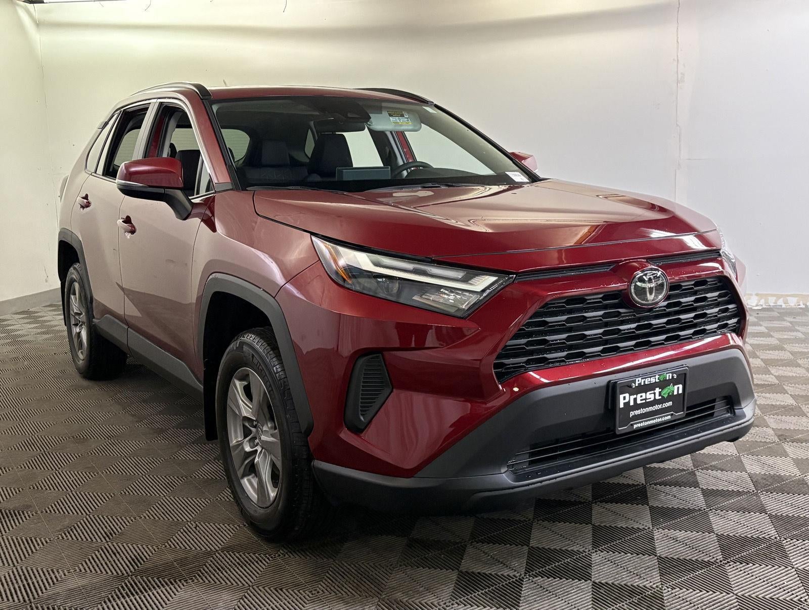 2025 Toyota RAV4 XLE