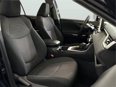 2019 Toyota RAV4 HYBRID Hybrid XLE