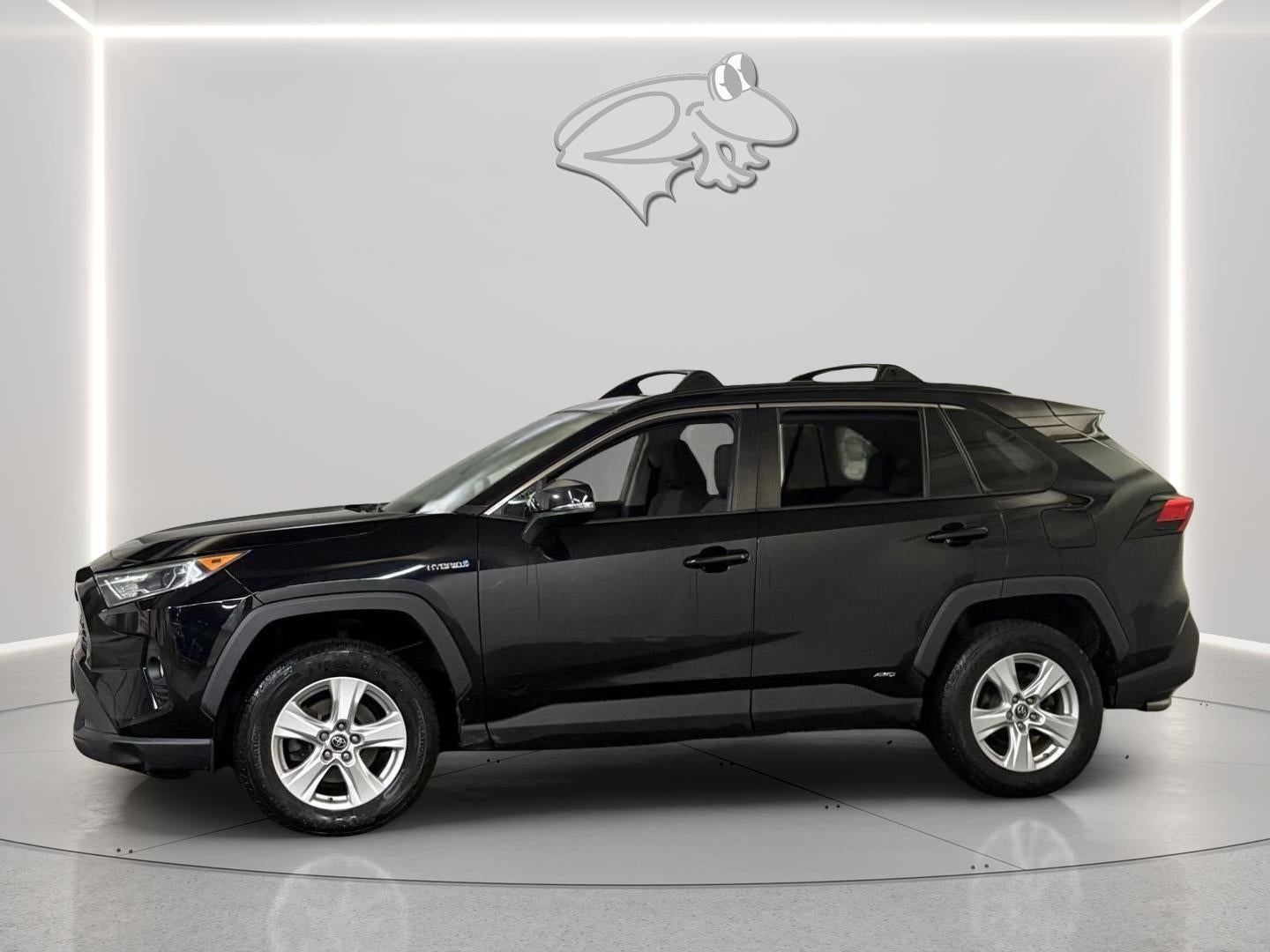 2019 Toyota RAV4 HYBRID Hybrid XLE