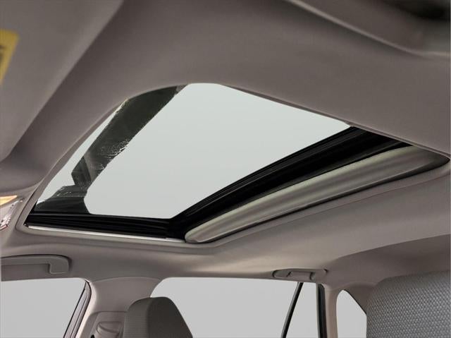 2019 Toyota RAV4 HYBRID Hybrid XLE