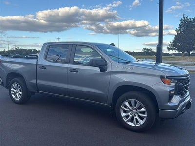 2023 Chevrolet Silverado Custom