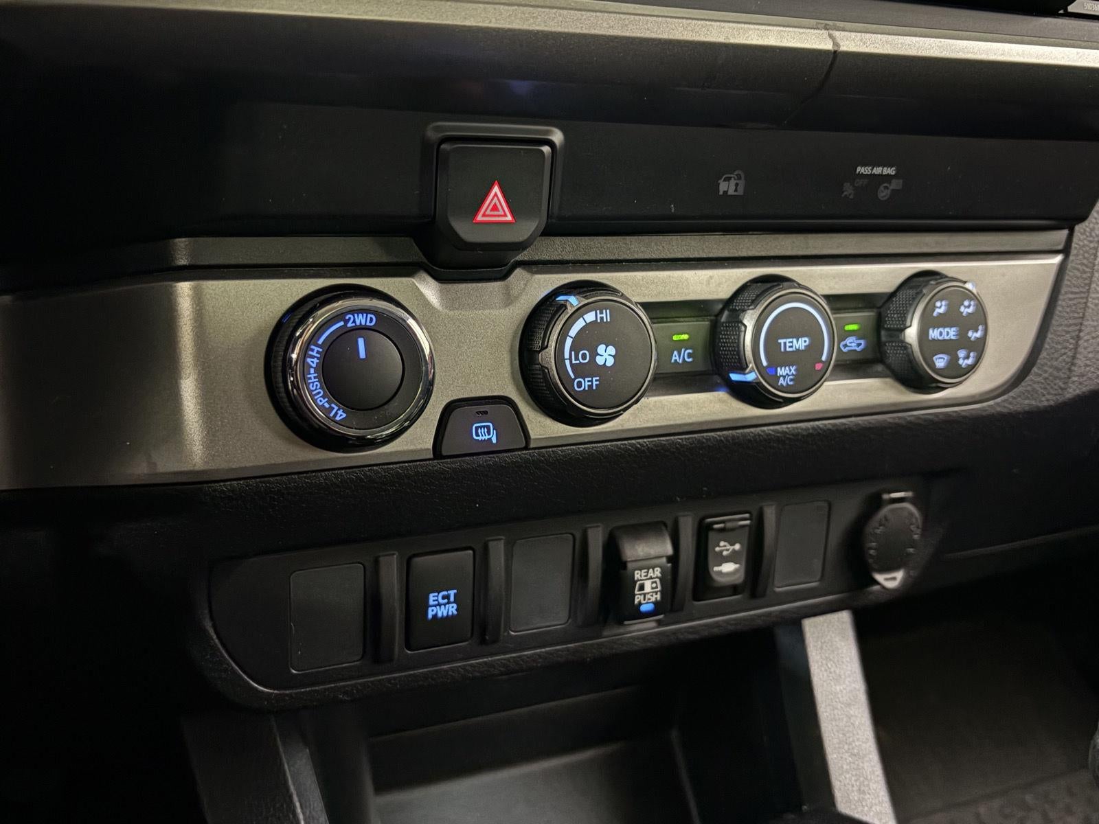 2019 Toyota TACOMA SR5 SR5