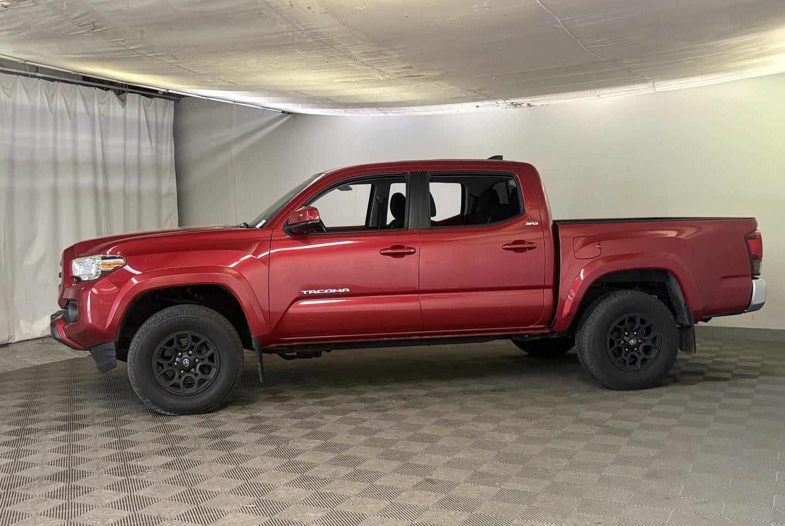 2019 Toyota TACOMA SR5 SR5