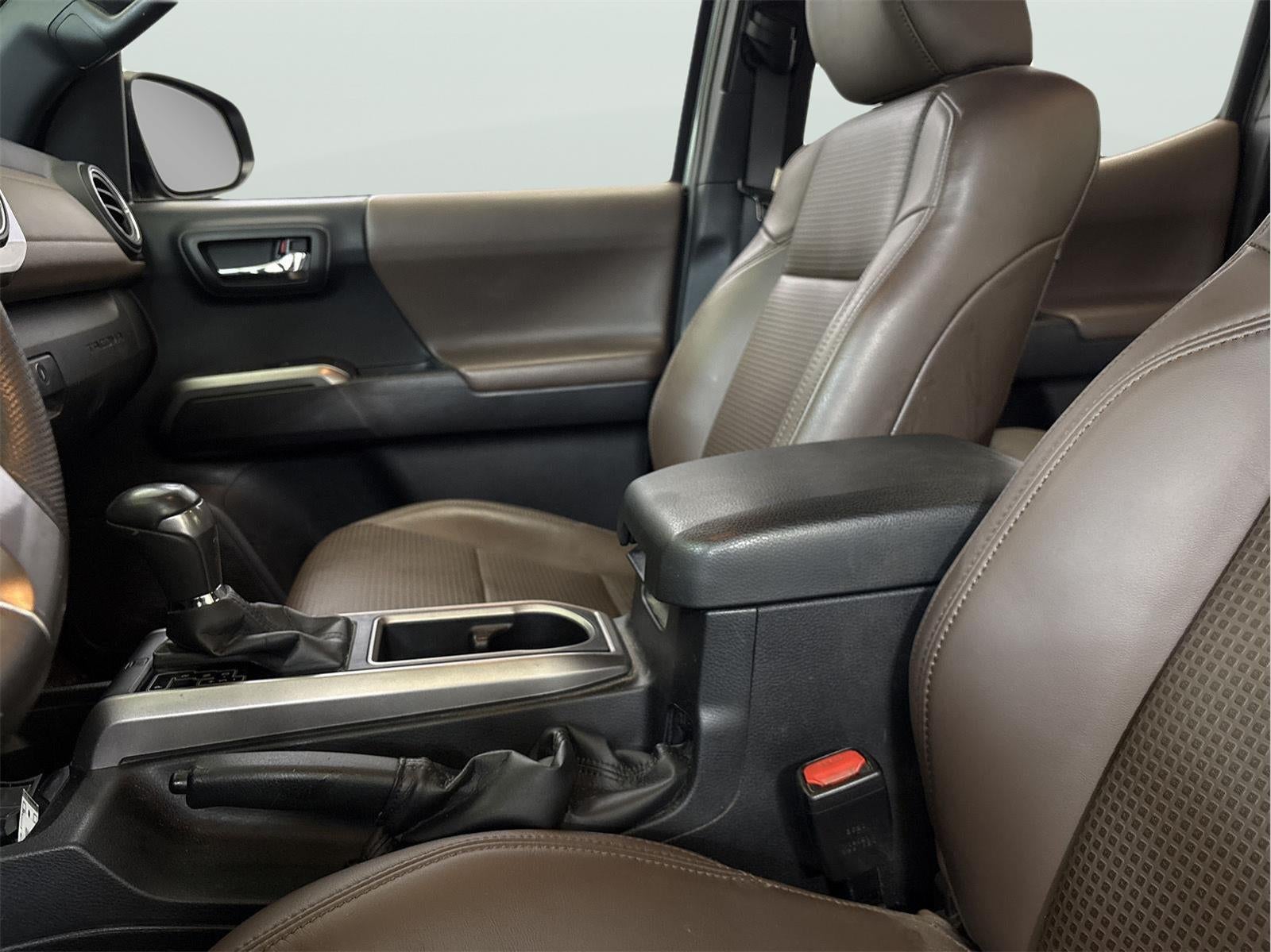 2020 Toyota TACOMA LIMITED Limited