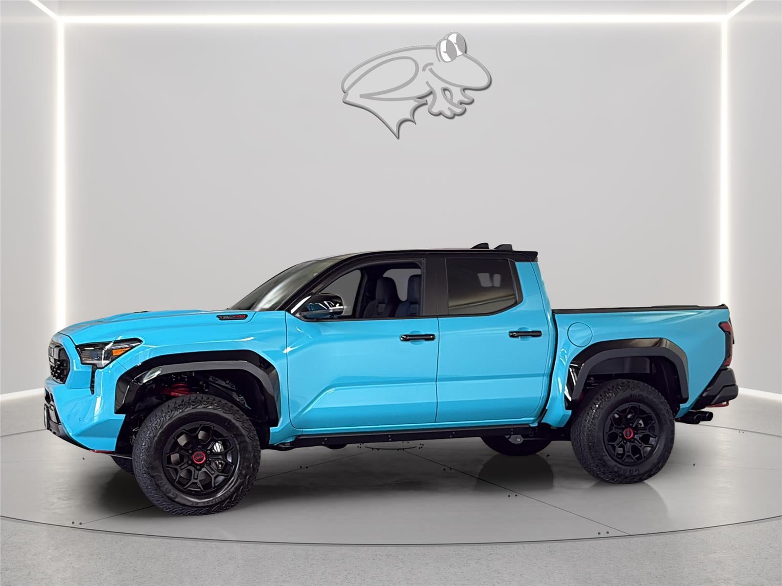 2026 Toyota Tacoma i-FORCE MAX TRD Pro