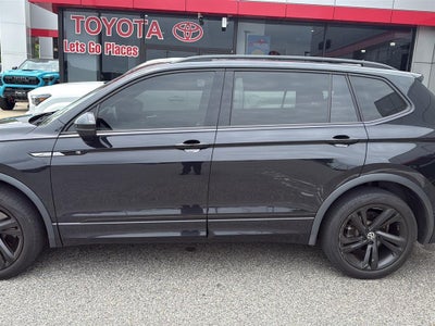 2024 Volkswagen Tiguan SE R-Line Black