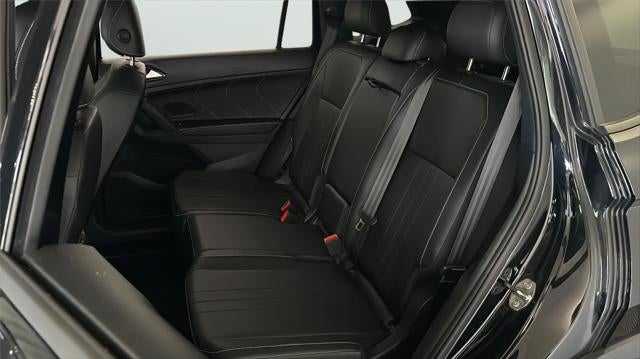 2024 Volkswagen Tiguan 2.0T SE R-Line Black 4Motion