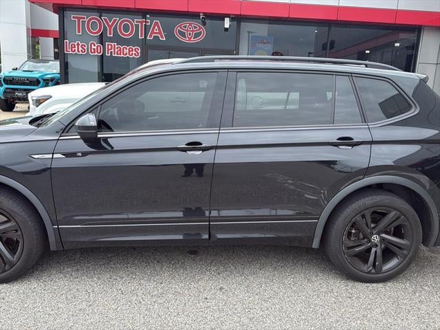 2024 Volkswagen Tiguan SE R-Line Black