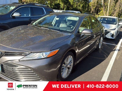 2019 Toyota Camry Hybrid XLE