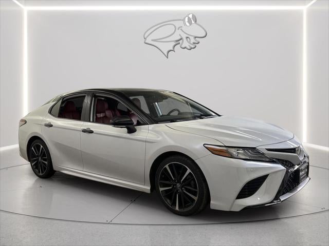 2019 Toyota CAMRY XSE