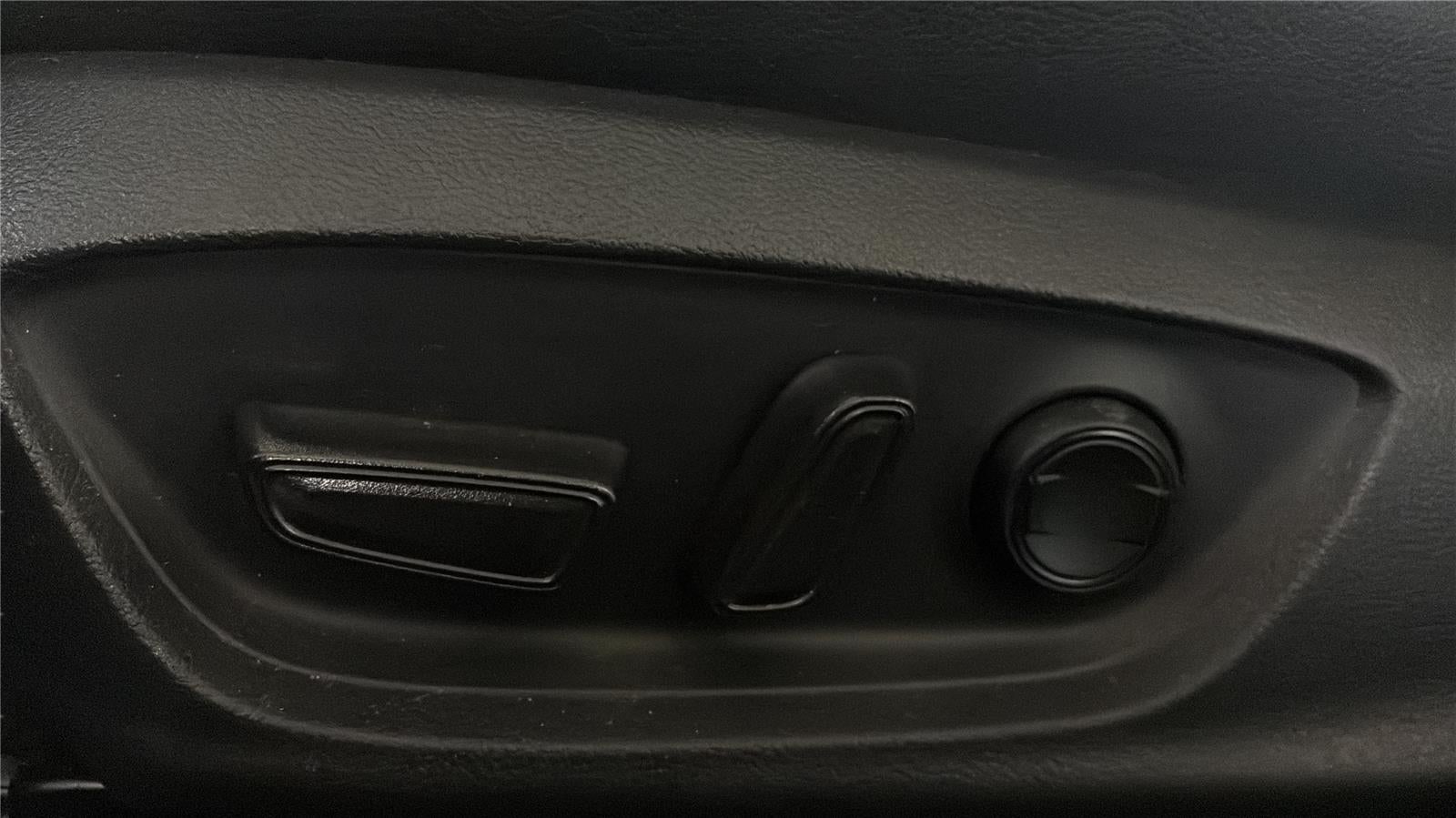 2021 Toyota CAMRY XLE