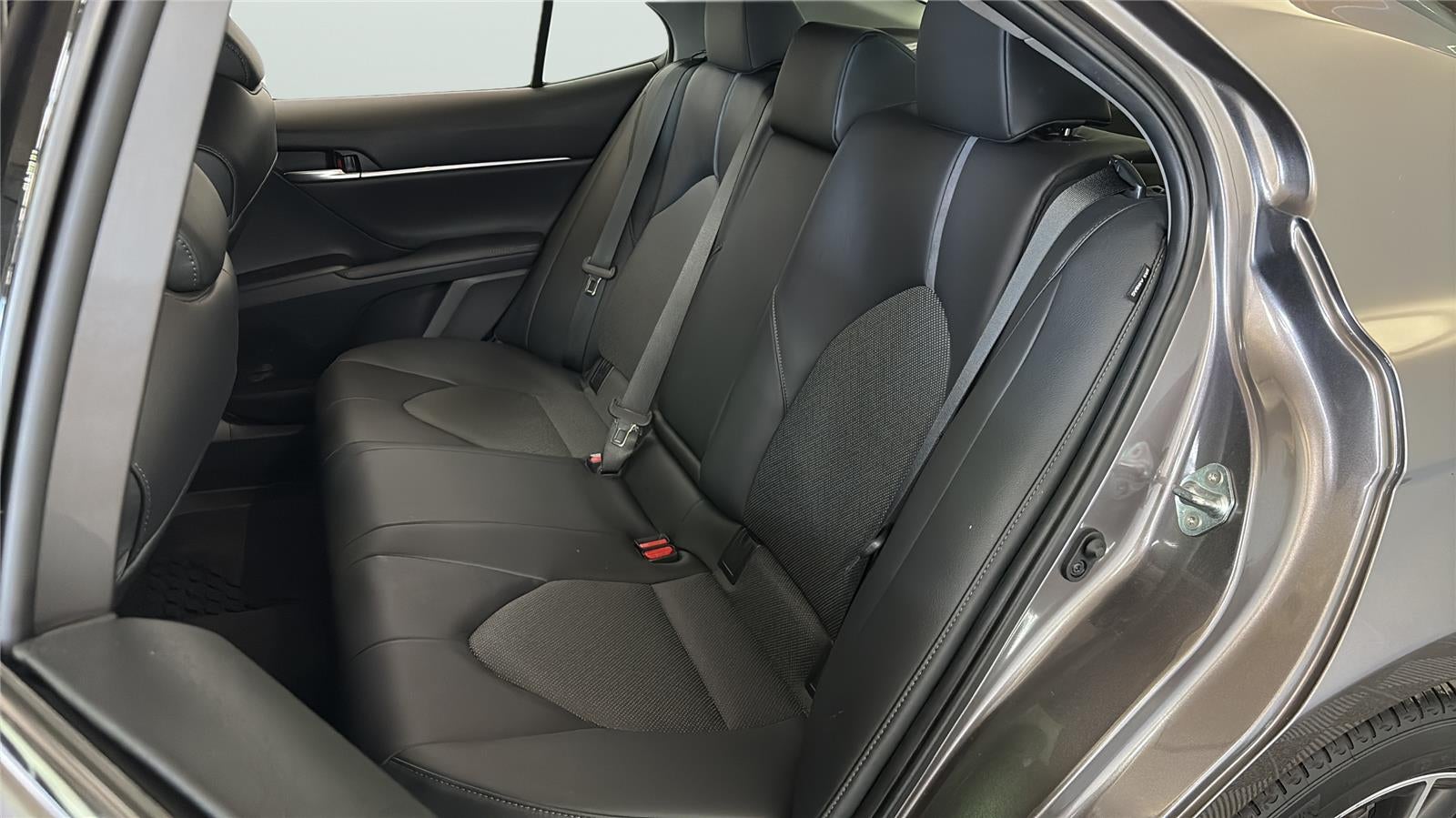 2021 Toyota CAMRY XLE