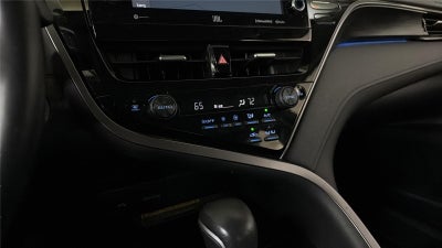2021 Toyota CAMRY XLE