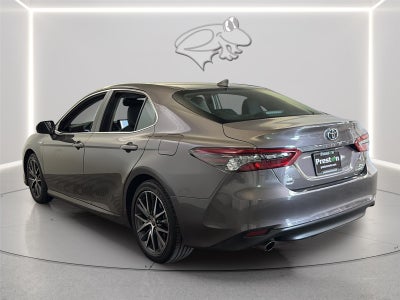 2021 Toyota CAMRY XLE