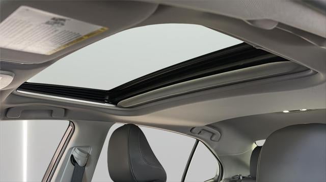 2021 Toyota CAMRY XLE