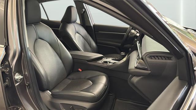 2021 Toyota CAMRY XLE