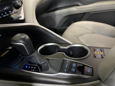 2022 Toyota CAMRY XLE