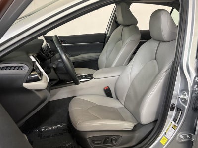 2022 Toyota CAMRY XLE