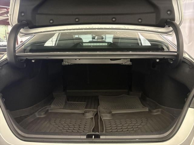 2022 Toyota CAMRY XLE