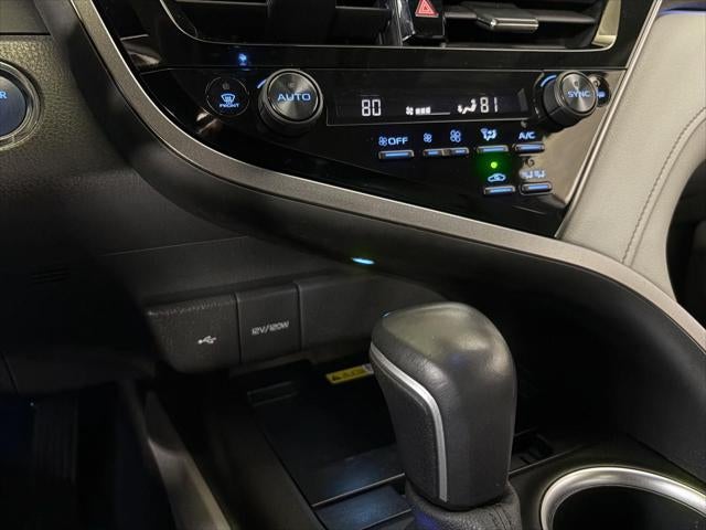 2022 Toyota CAMRY XLE