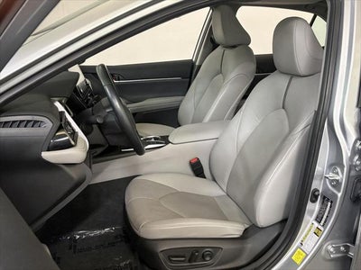 2022 Toyota CAMRY XLE