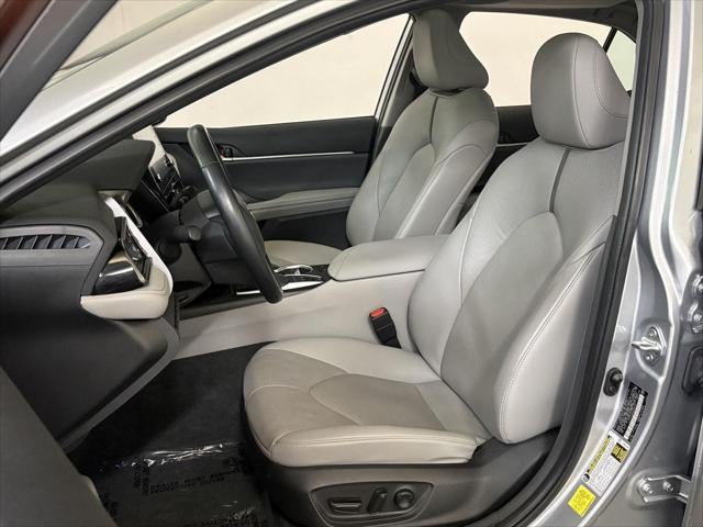 2022 Toyota CAMRY XLE