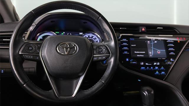 2020 Toyota Camry Hybrid XLE